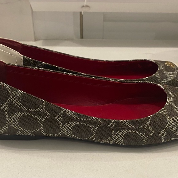 Coach size 10 ballet flats - Picture 2 of 6